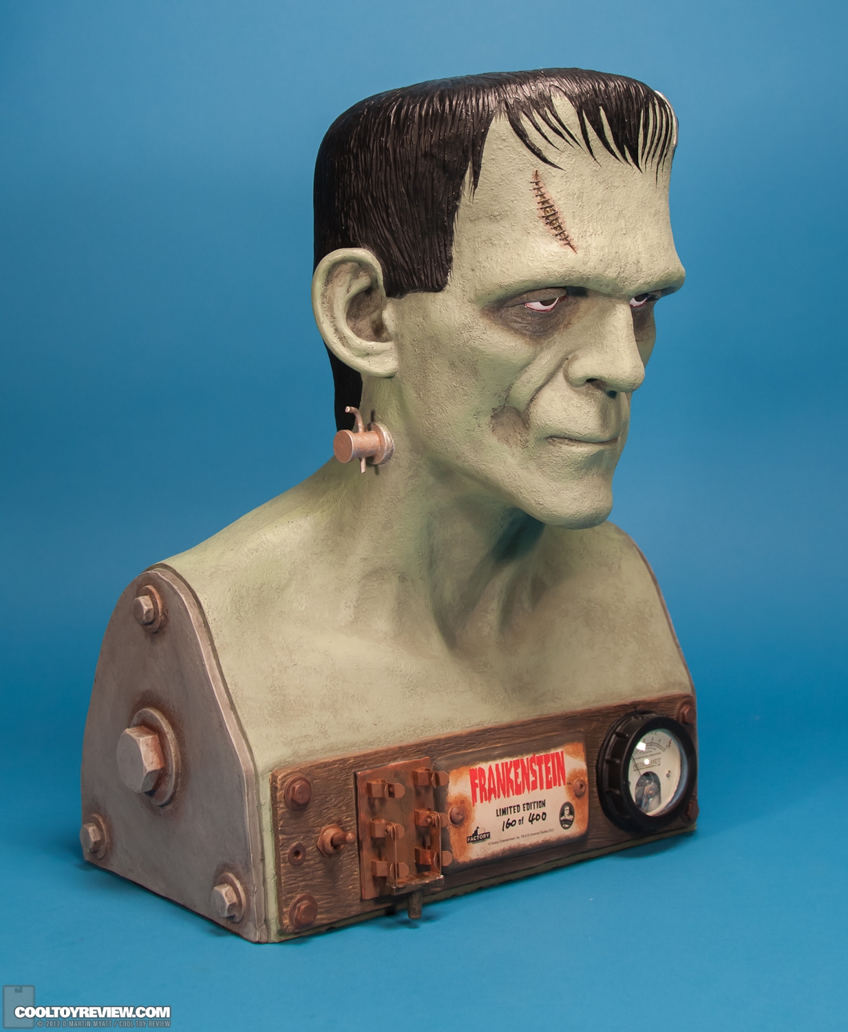 Frankenstein_Monster_Bust_Factory_Entertainment-02.jpg