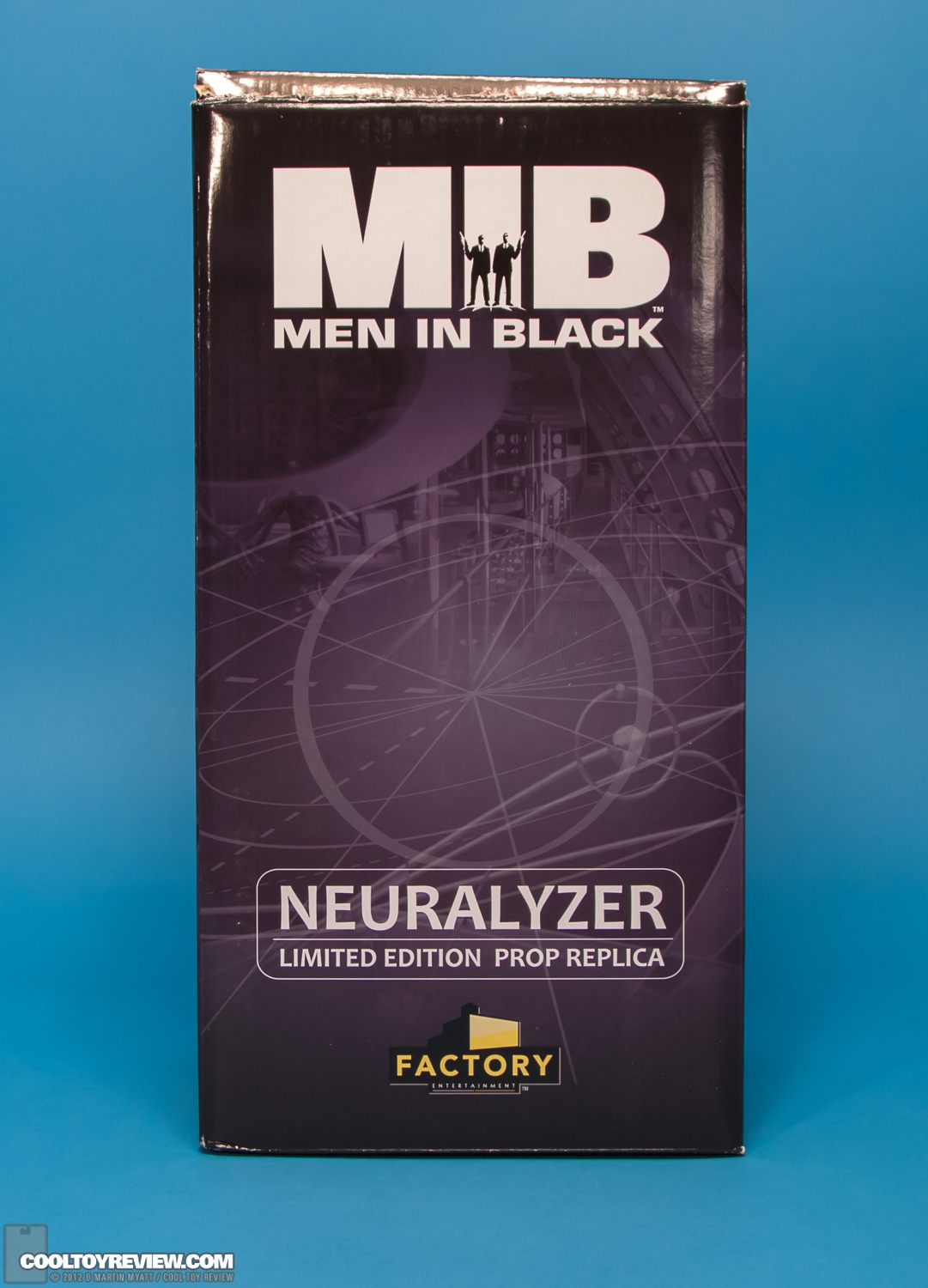 Men_In_Black_MIB_Neuralyzer_Prop_Replica_Factory_Entertainment-24.jpg