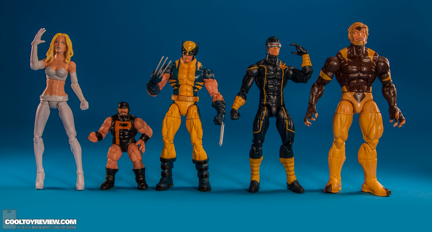 Cyclops-Wolverine-Marvel-Legends-Puck-Series-Hasbro-013.jpg