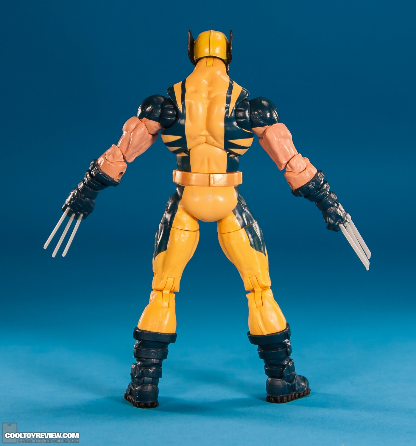 Wolverine-Marvel-Legends-Puck-Series-Hasbro-004.jpg