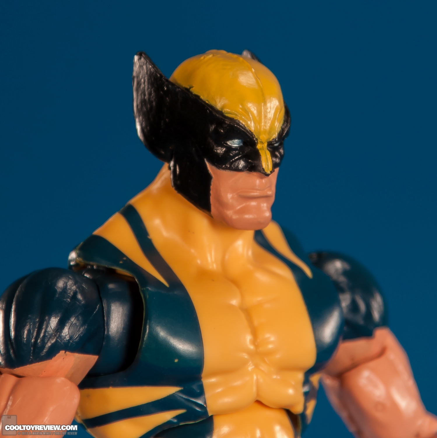 Wolverine-Marvel-Legends-Puck-Series-Hasbro-006.jpg