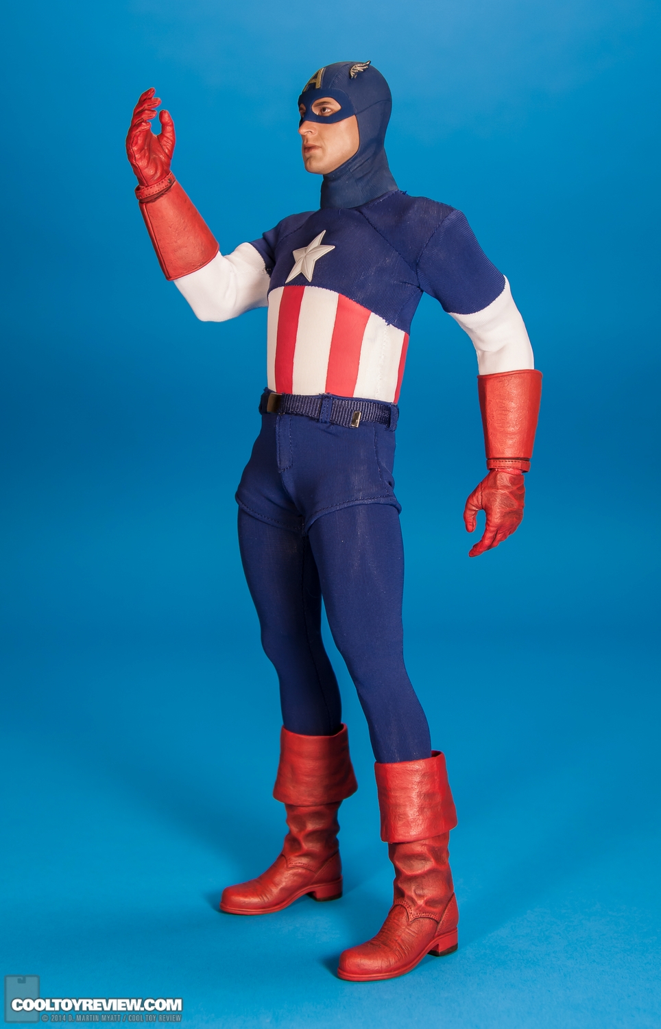 Captain-America-Star-Spangled-Man-MMS-205-Hot-Toys-003.jpg