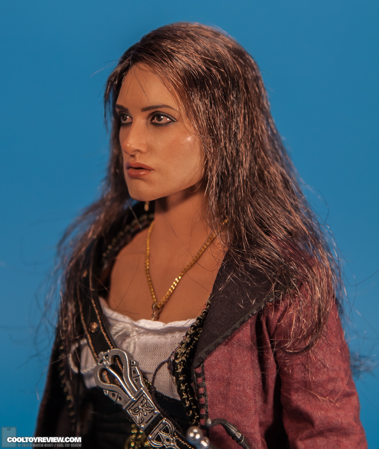 Angelica_Disney_Pirates_Of_The_Caribbean_Hot_Toys-11.jpg