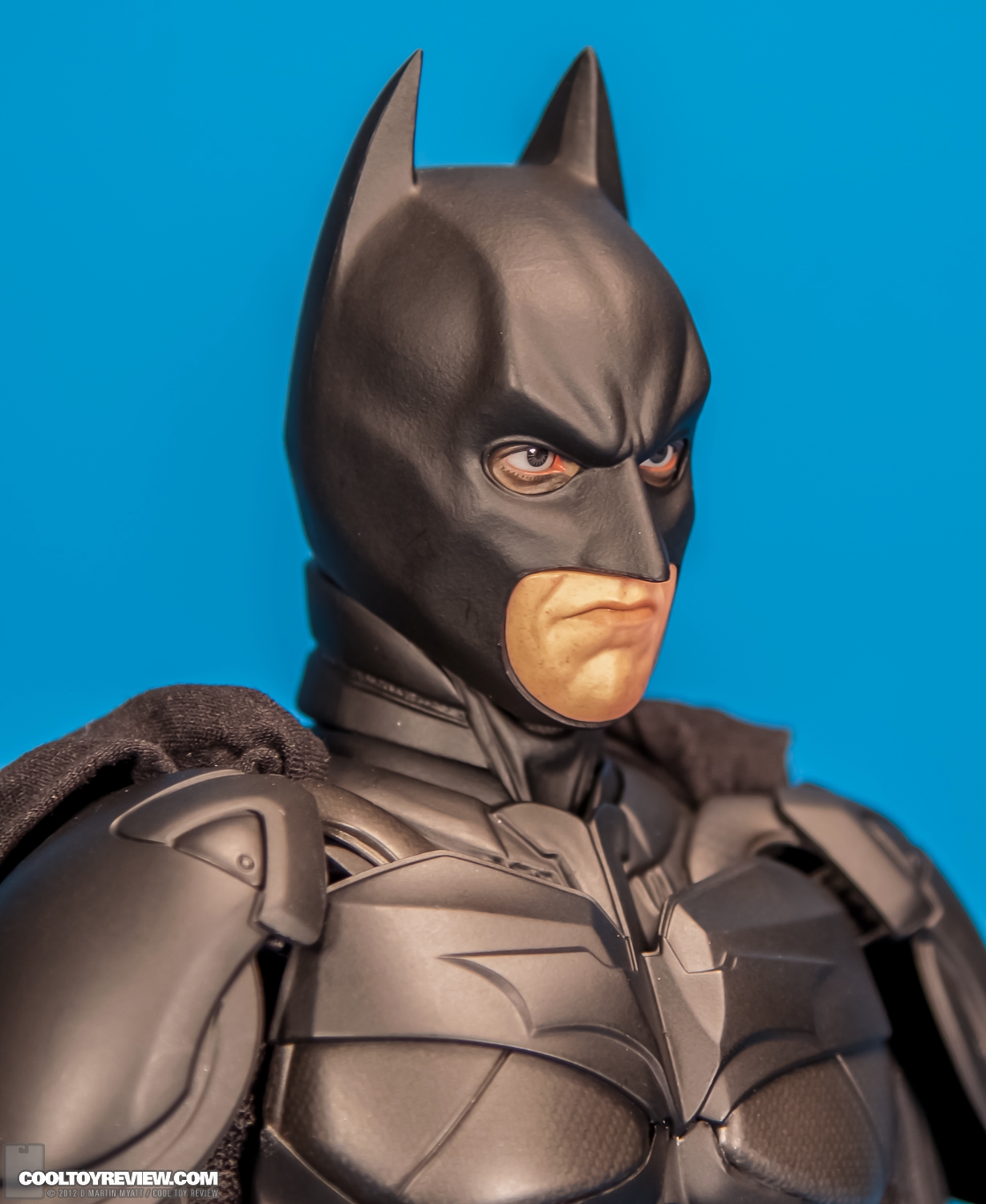 Batman_Dark_Knight_Rises_Hot_Toys-14.jpg