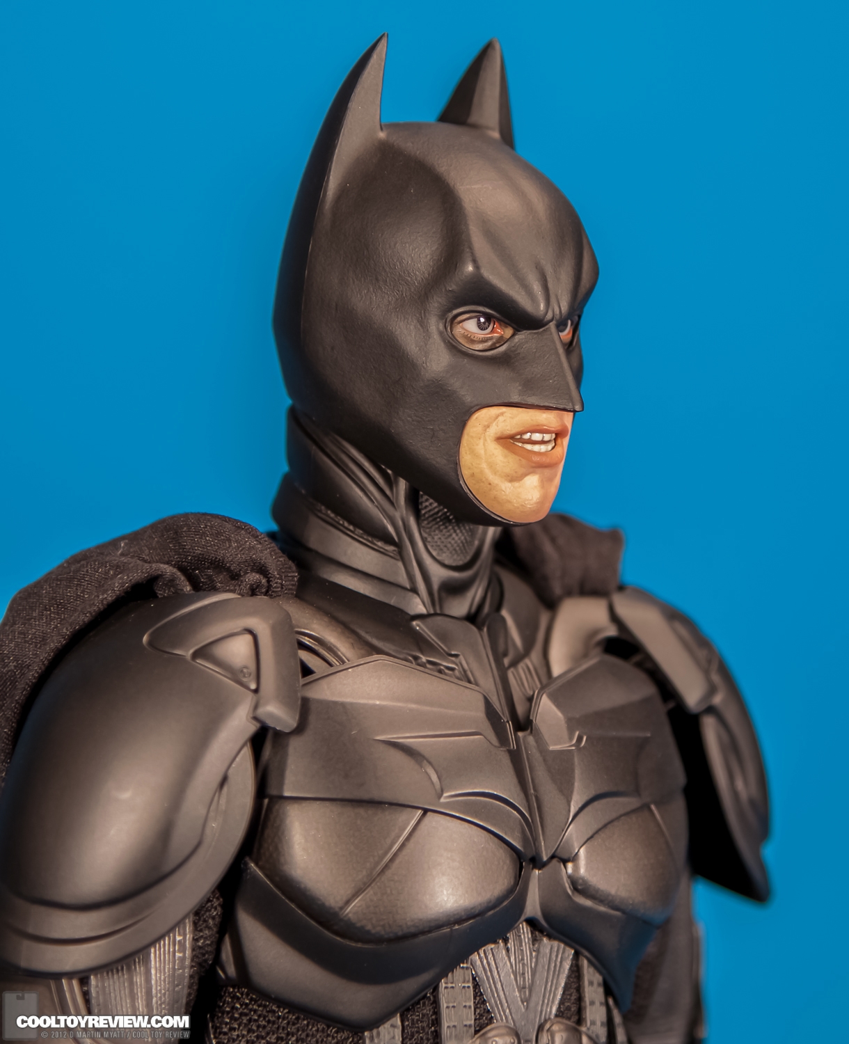 Batman_Dark_Knight_Rises_Hot_Toys-21.jpg