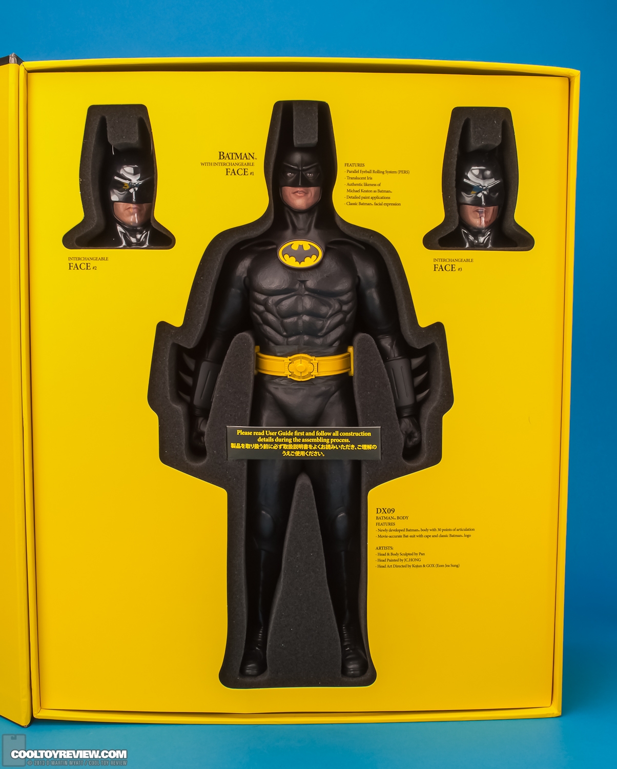 Batman_Michael_Keaton_1989_Hot_Toys_DX-47.jpg