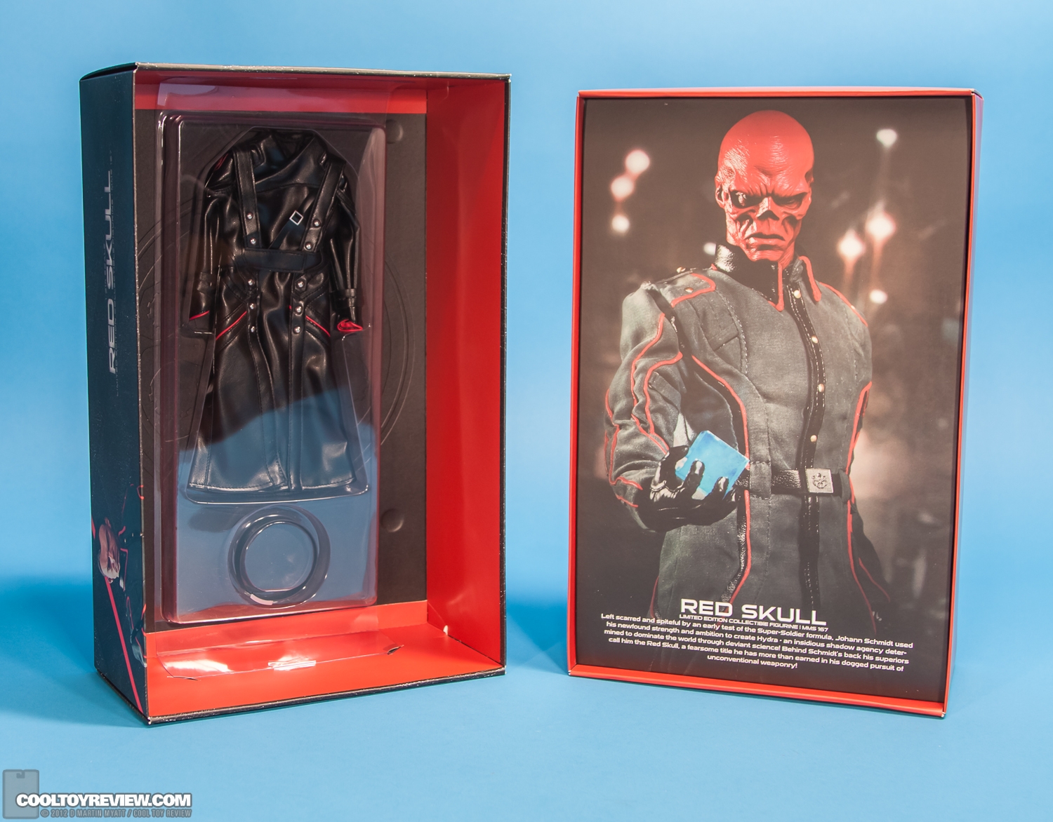 Red_Skull_Captain_America_First_Avenger_Hot_Toys-37.jpg