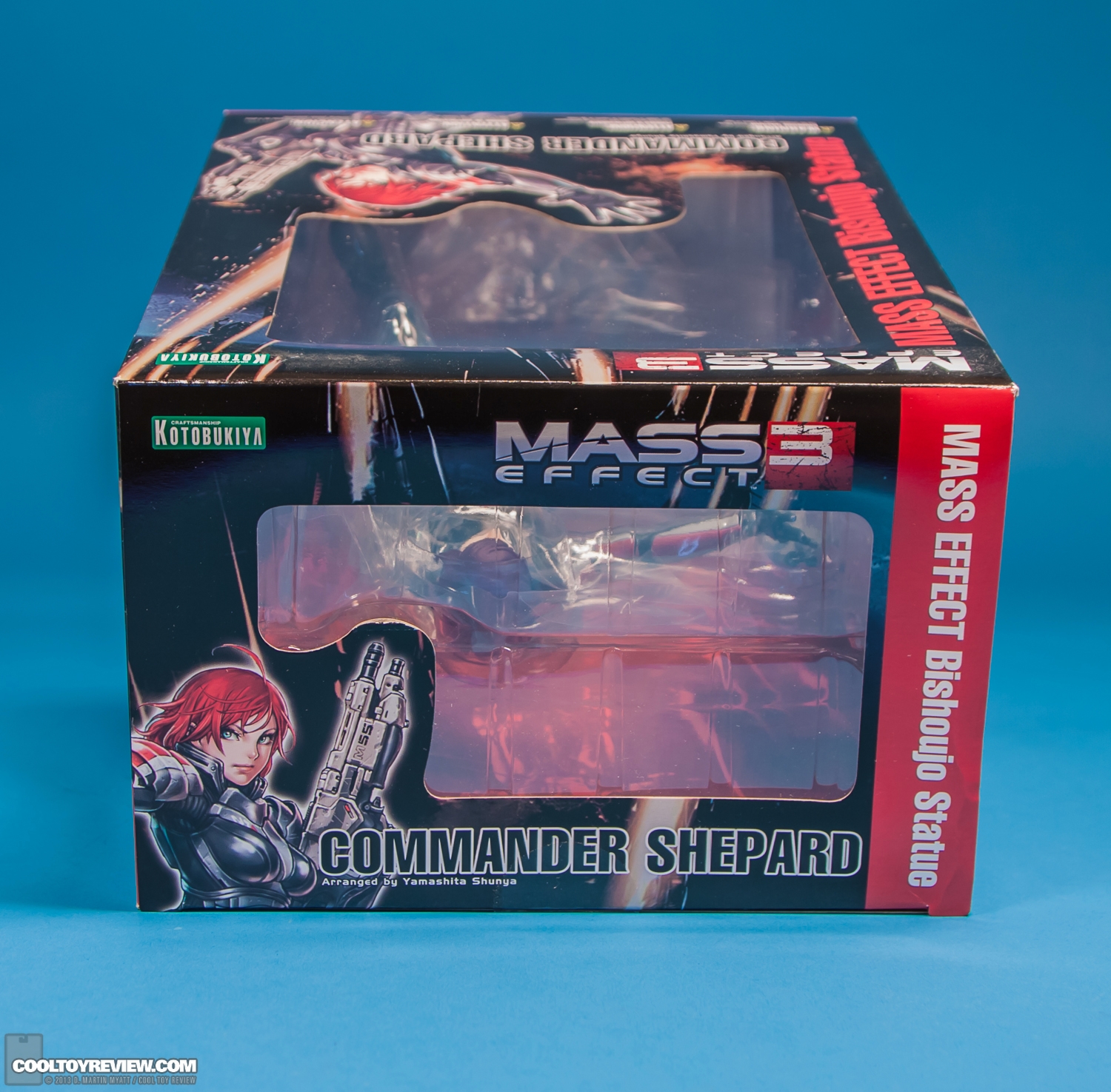 Commander_Shepard_Mass_Effect_Bishoujo_Kotobukiya-23.jpg