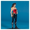 Wonder_Woman_DC_Comics_New_52_ARTFX_Statue_Kotobukiya-002.jpg