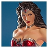 Wonder_Woman_DC_Comics_New_52_ARTFX_Statue_Kotobukiya-012.jpg