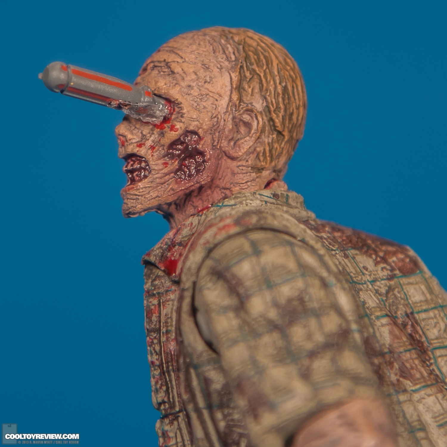 RV_Zombie_Walking_Dead_TV_Series_2_McFarlane_Toys-07.jpg