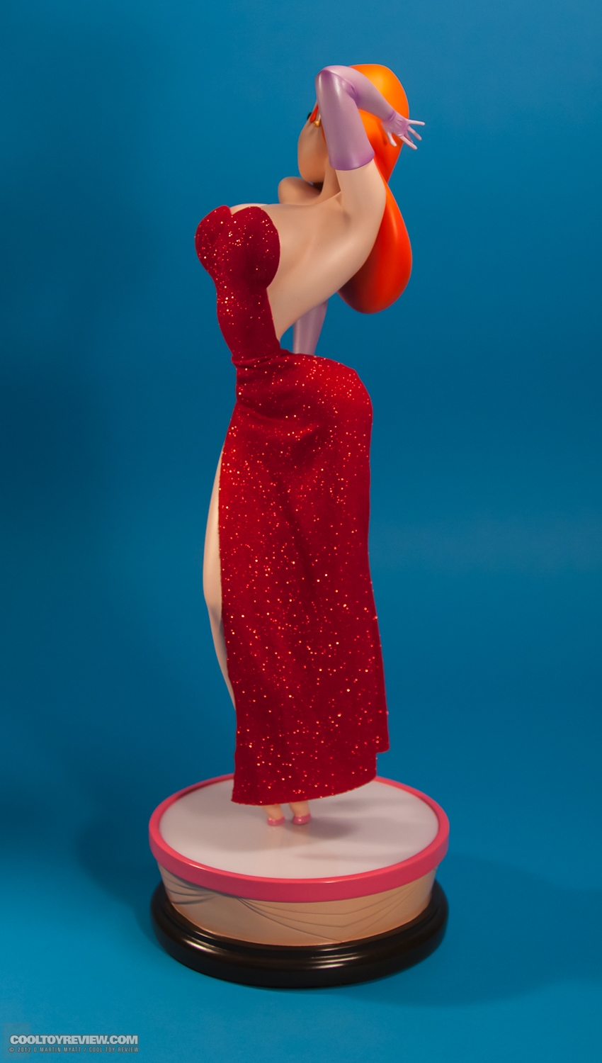 Jessica_Rabbit_Sideshow_Collectibles_Disney_Premium_Format_Figure-03.jpg