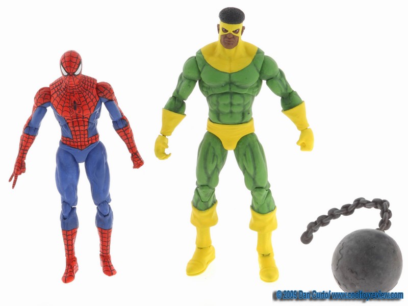 25th Anniversary Marvel Legends Secret Wars Spider-Man & Thunderball.jpg