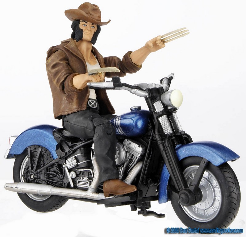 Wolverine Deluxe Action Figure Logan with Bike.jpg
