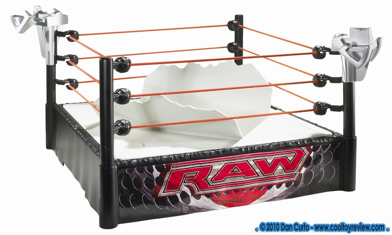 WWE Breakdown Brawl Ring (2).jpg