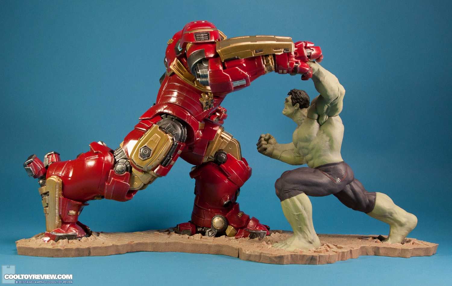 kotobukiya-avengers-age-of-ultron-rampaging-hulk-artfx-plus-statue-entertainment-earth-exclusive-024.jpg