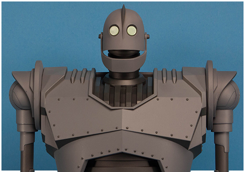 iron giant figure mondo