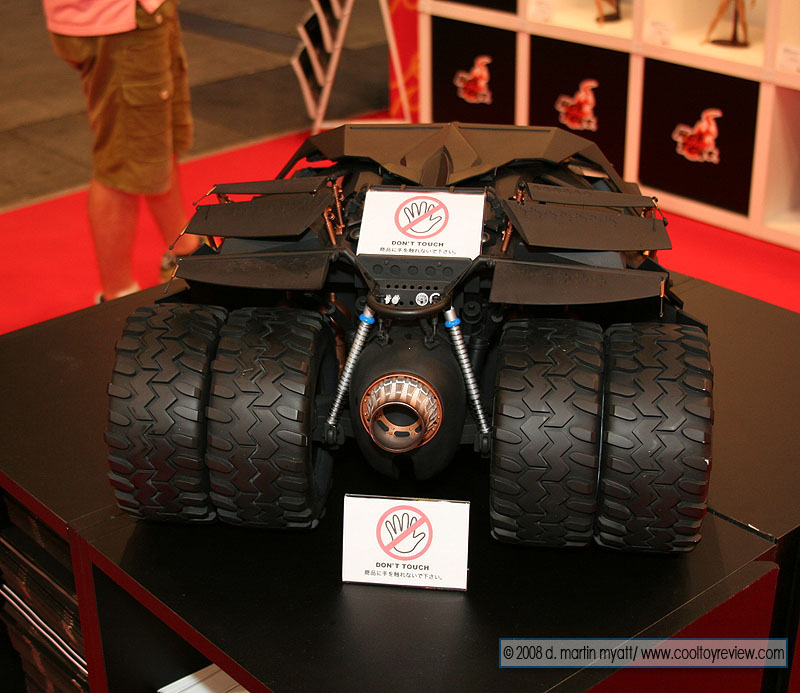 Hot Toys 1/6 scale Batman: The Dark Knight figures and vehicles