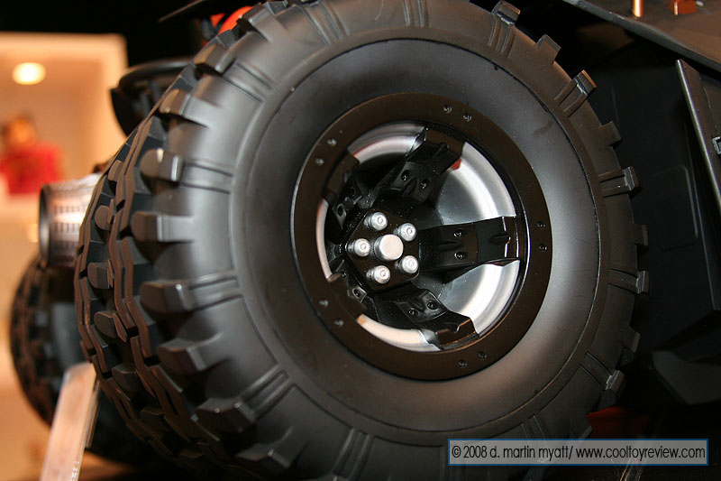 Hot Toys 1/6 scale Batman: The Dark Knight figures and vehicles
