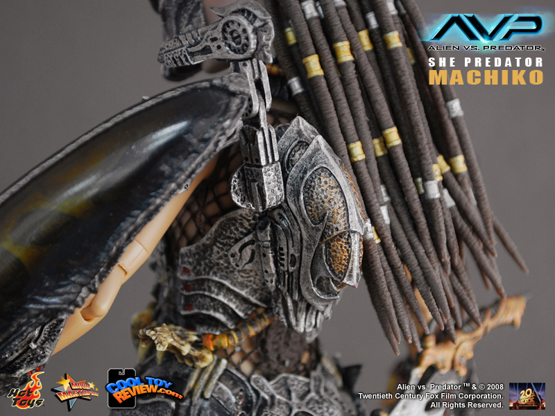 Hot Toys ? Hot Angel x Movie Masterpiece Series - MMS 74 AVP - SHE PREDATOR - MACHIKO collectible model kit