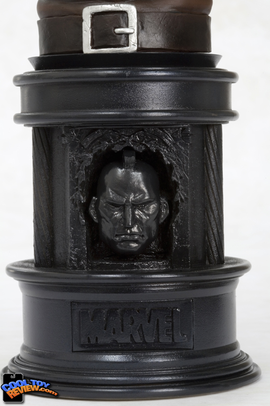 MARVEL COMICS PRESENTS: THE KOTOBUKIYA COLLECTION MIGHTY AVENGERS: ARES FINE ART BUST by Kotobukiya