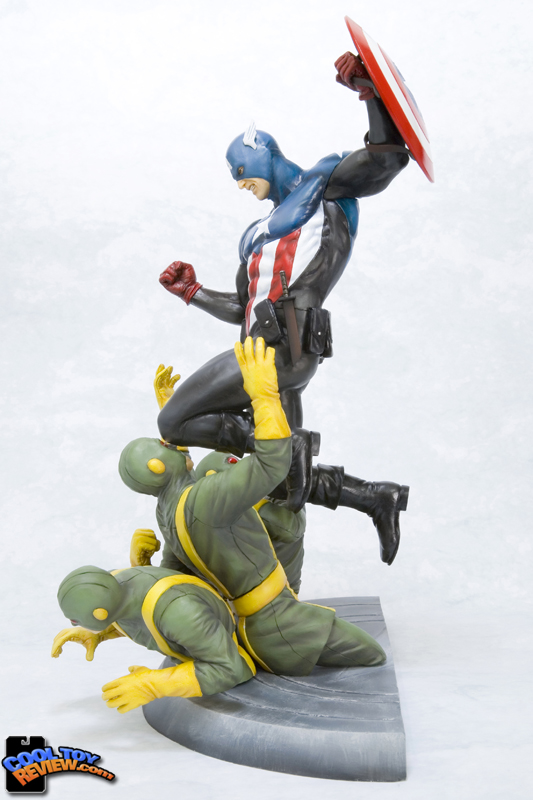 New Captain America Fine Art Bust by Kotobukiya