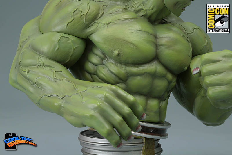 2008 San Diego Comic Con exclusive Incredible Hulk Movie Fine Art Bust by Kotobukiya