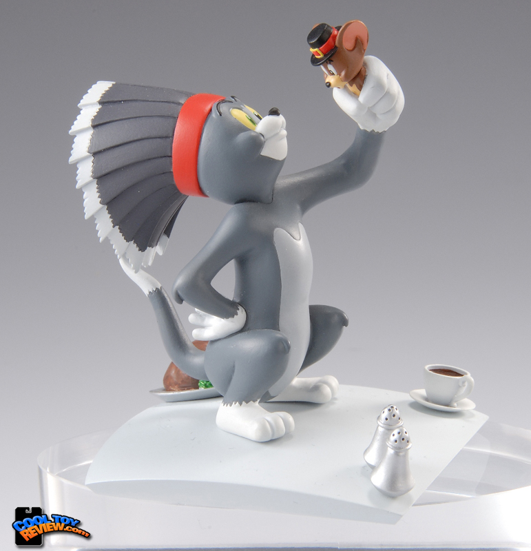 Tom and Jerry Vignette Collection Figures. Distributed in North America by Organic Hobby, Inc.