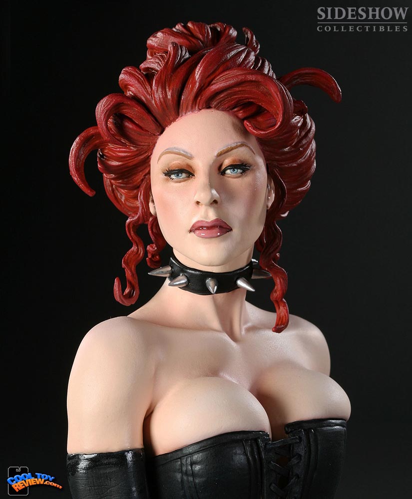 The Black Queen Comiquette by Sideshow Collectibles