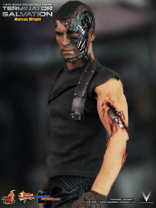 Hot Toys - MMS 100 - Terminator Salvation -1/6th scale Marcus Wright collectible figure.