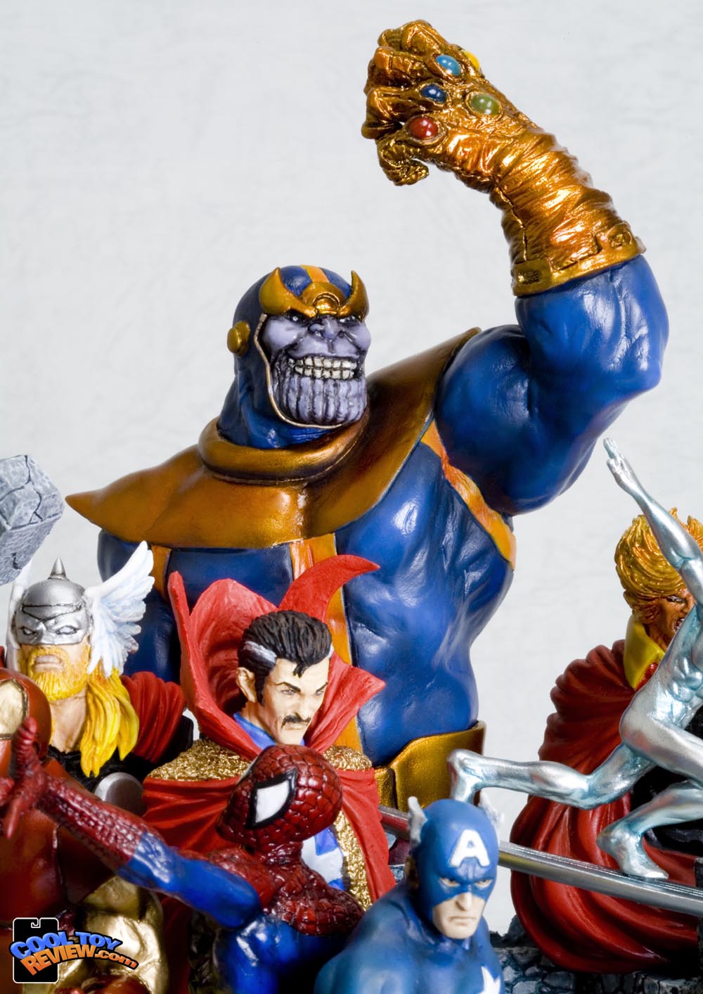 MARVEL COMICS PRESENTS: THE INFINTY GAUNTLET FINE ART THEATRE by KOTOBUKIYA