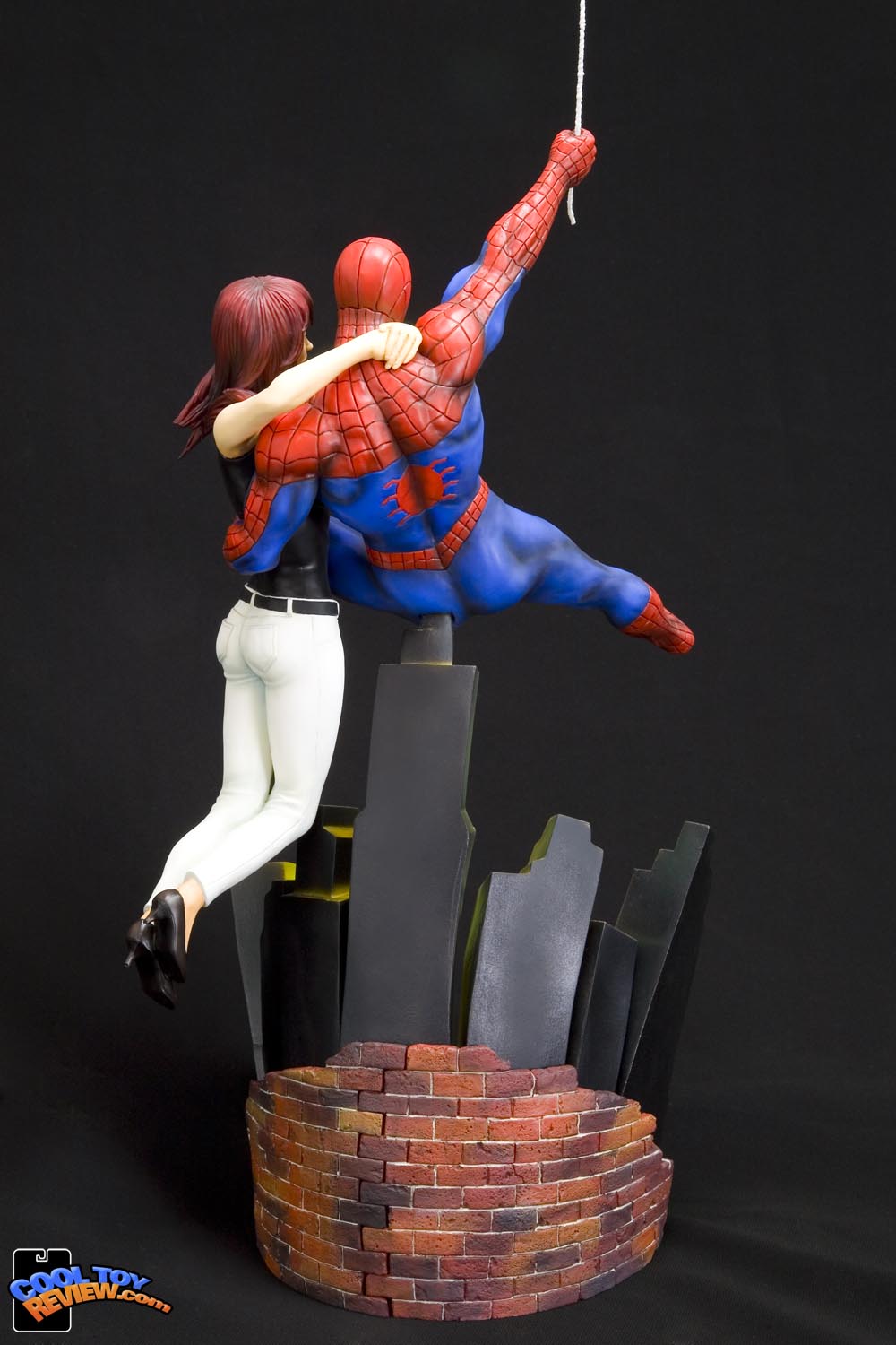 SPIDER-MAN FINE ART STATUE by KOTOBUKIYA