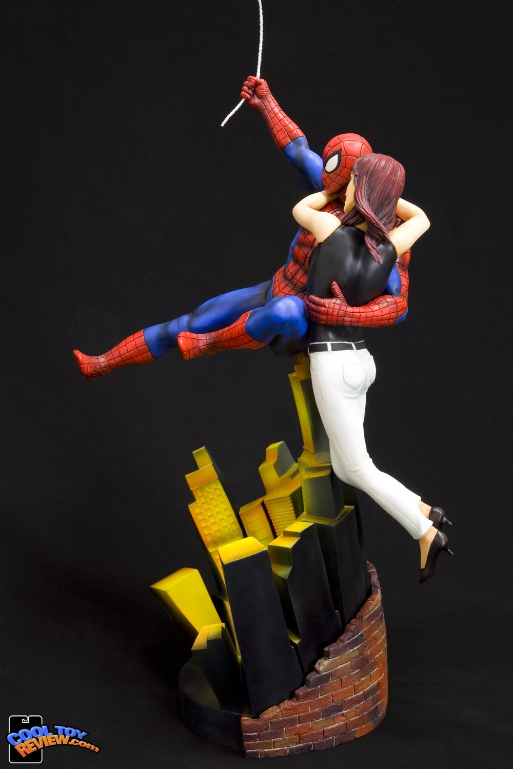SPIDER-MAN FINE ART STATUE by KOTOBUKIYA