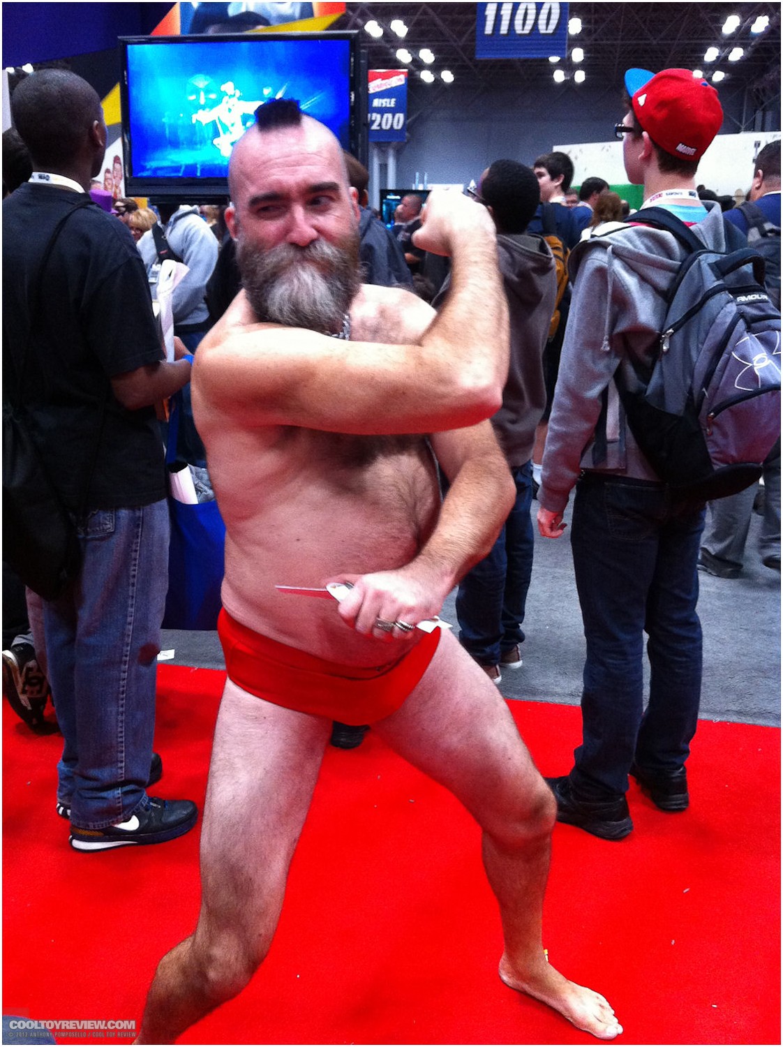 2012_NYCC_Costumes-05.jpg