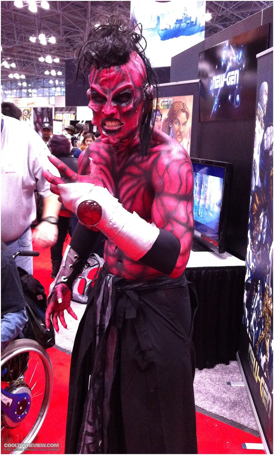 2012_NYCC_Costumes-08.jpg