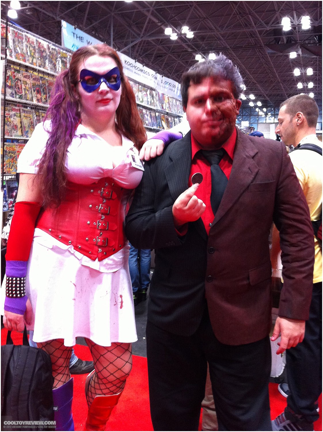 2012_NYCC_Costumes-20.jpg