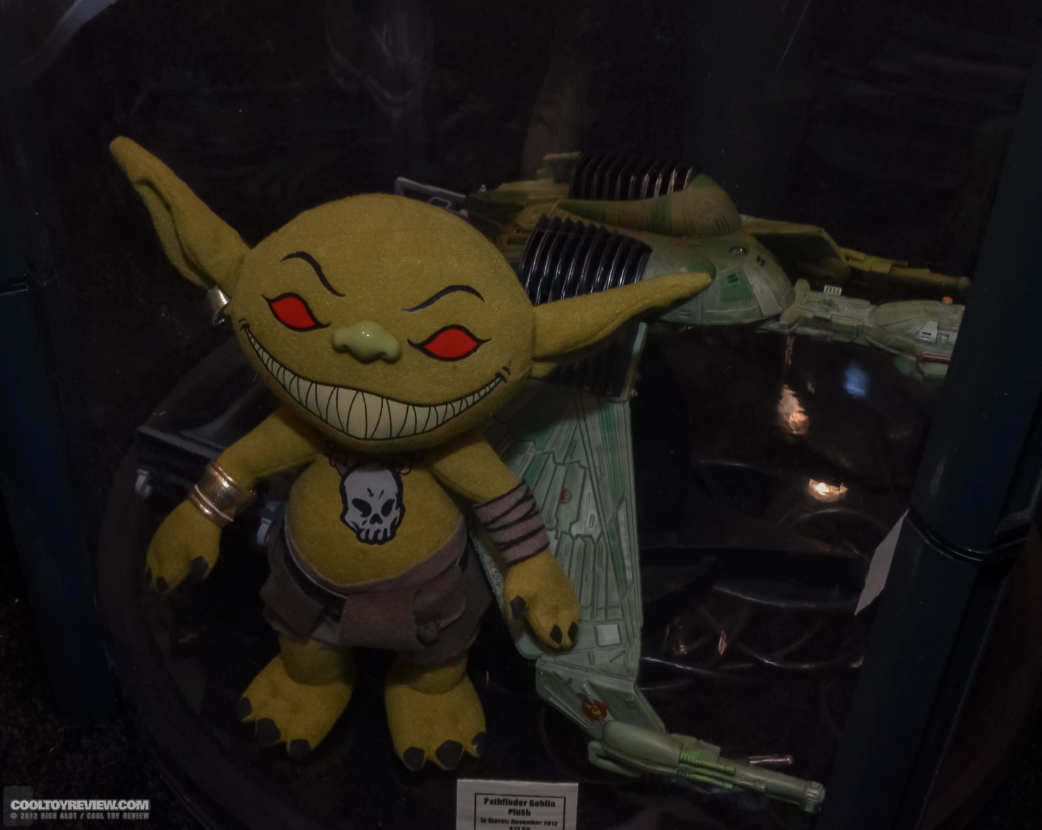 Diamond_Select_Toys_NYCC-09.jpg