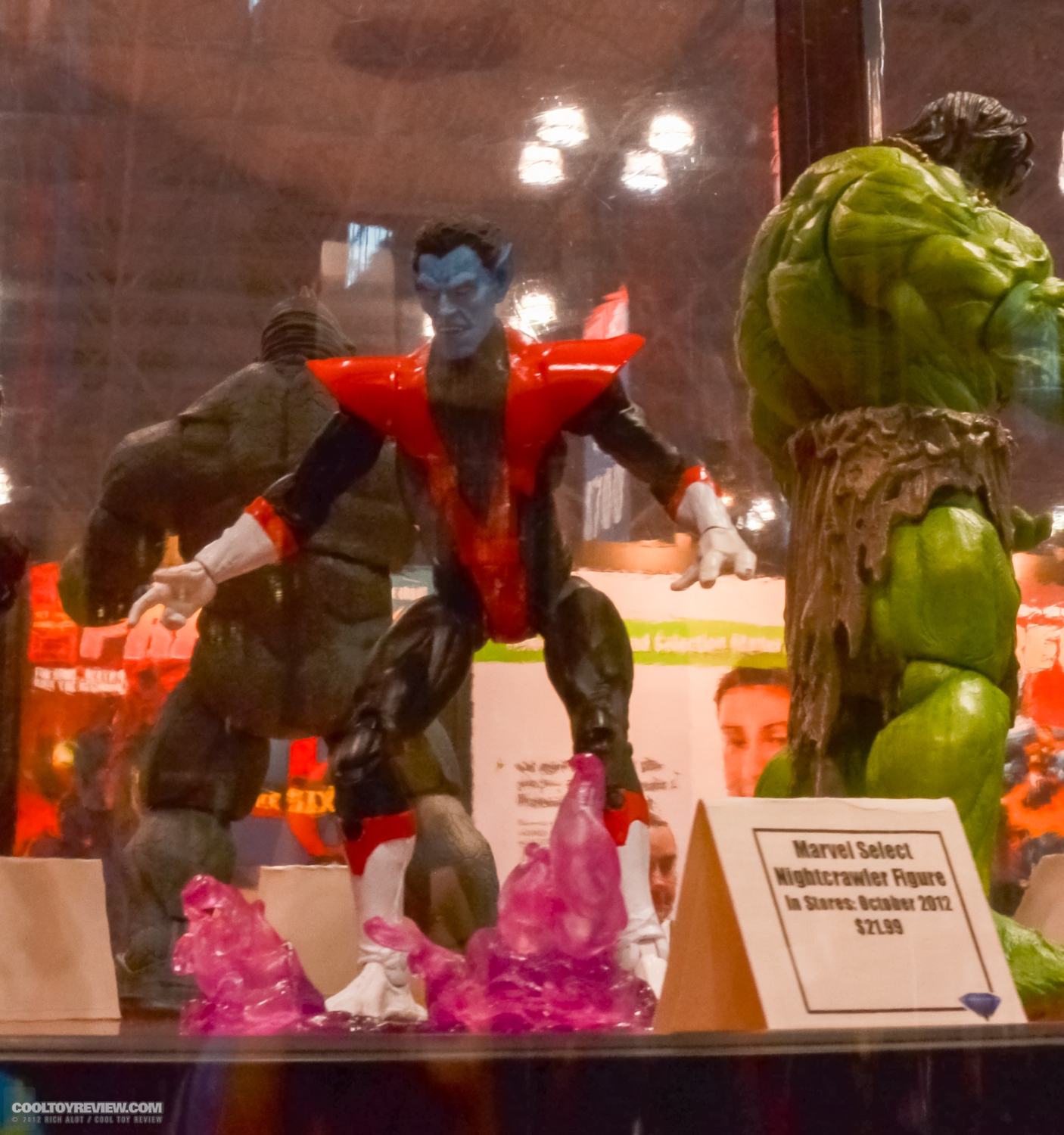 Diamond_Select_Toys_NYCC-21.jpg