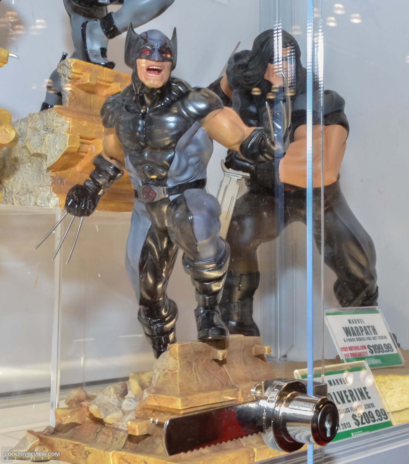 Kotobukiya_Marvel_DC_NYCC-04.jpg