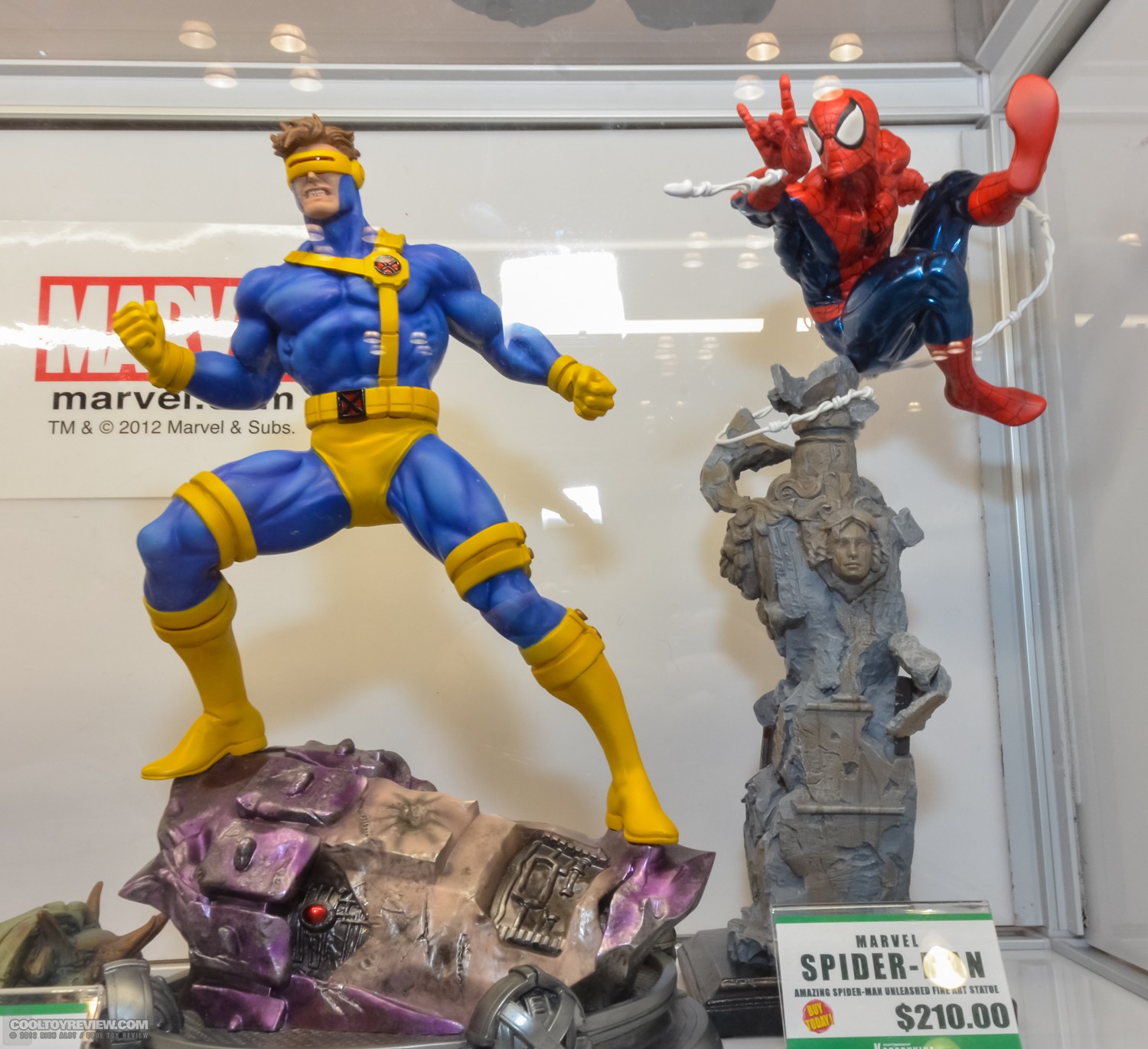 Kotobukiya_Marvel_DC_NYCC-16.jpg
