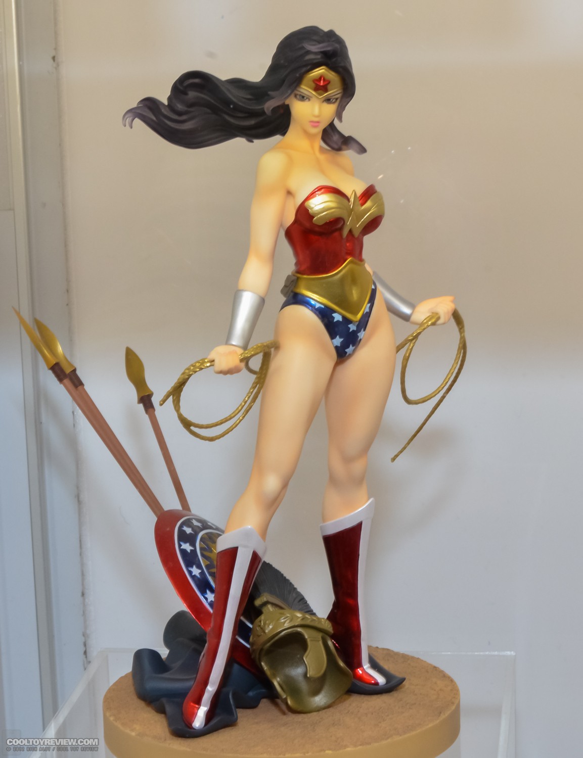 Kotobukiya_Marvel_DC_NYCC-37.jpg