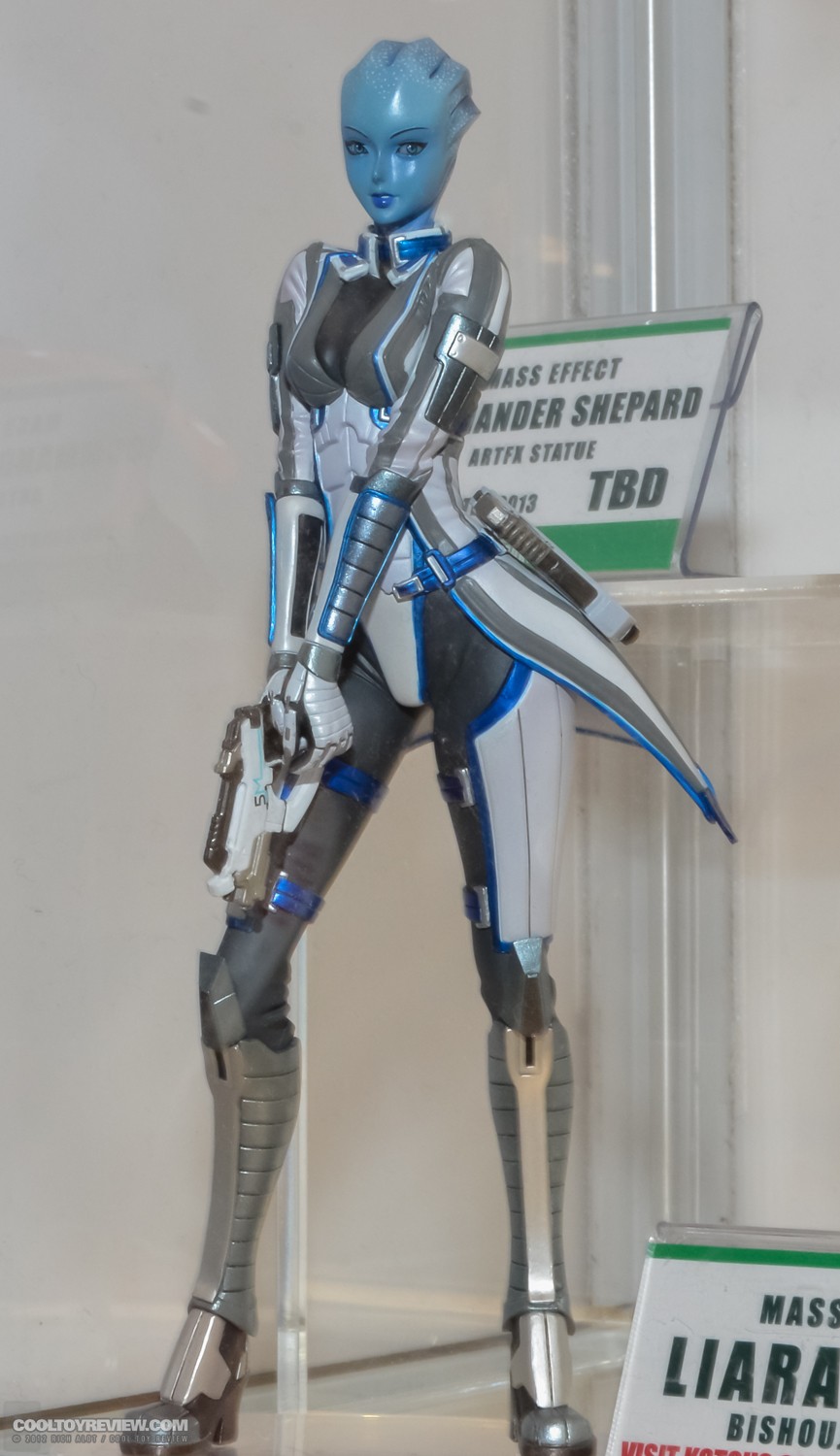 Kotobukiya_Marvel_DC_NYCC-43.jpg