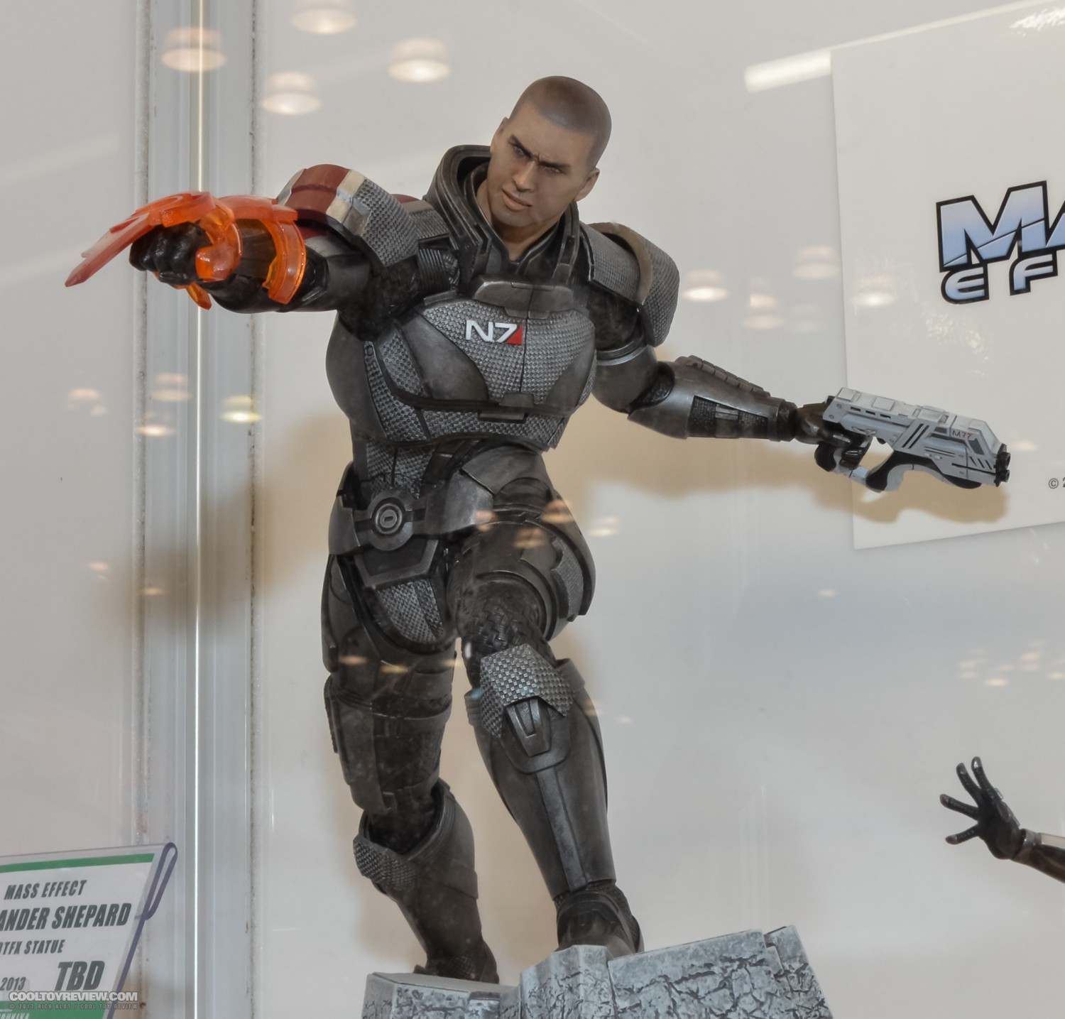 Kotobukiya_Marvel_DC_NYCC-44.jpg