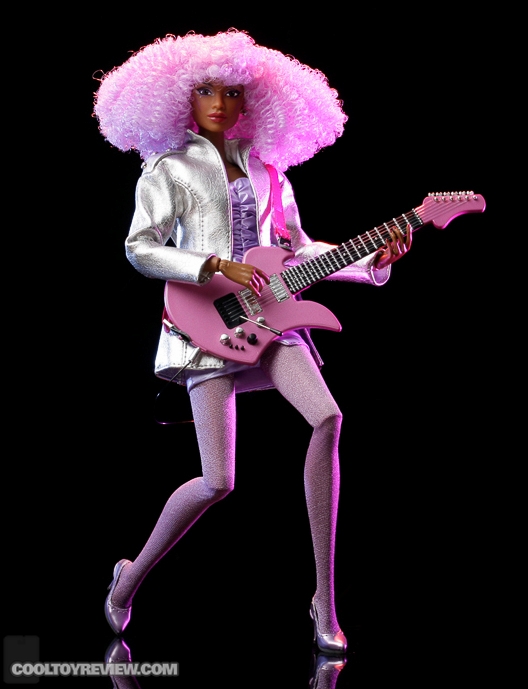 Integrity_Toys_Jem_And_The_Holograms-15.jpg