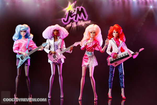 Integrity_Toys_Jem_And_The_Holograms-21.jpg
