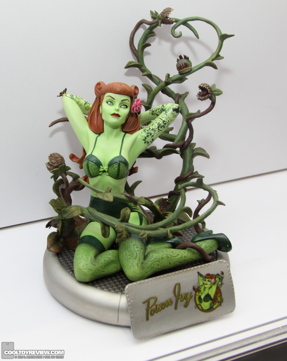 SDCC_2013_DC_Collectibles_Saturday-048.jpg
