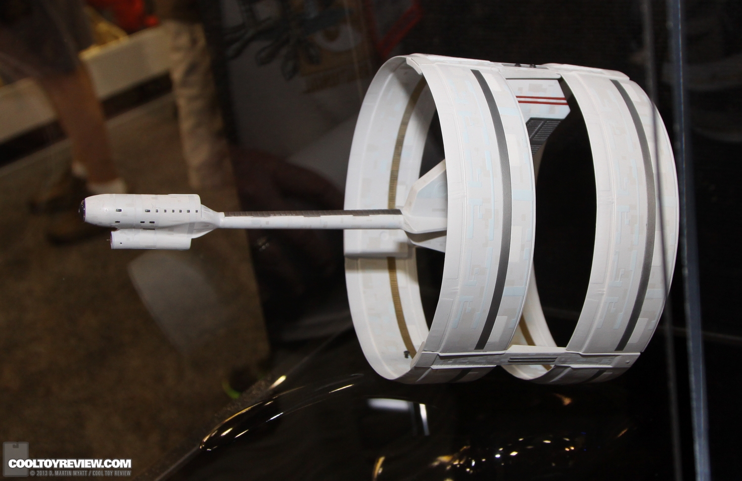 SDCC_2013_QMX_Quantum_Mechanix_Saturday-004.jpg