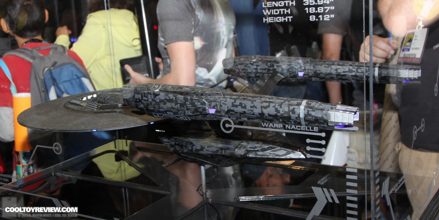 SDCC_2013_QMX_Quantum_Mechanix_Saturday-014.jpg