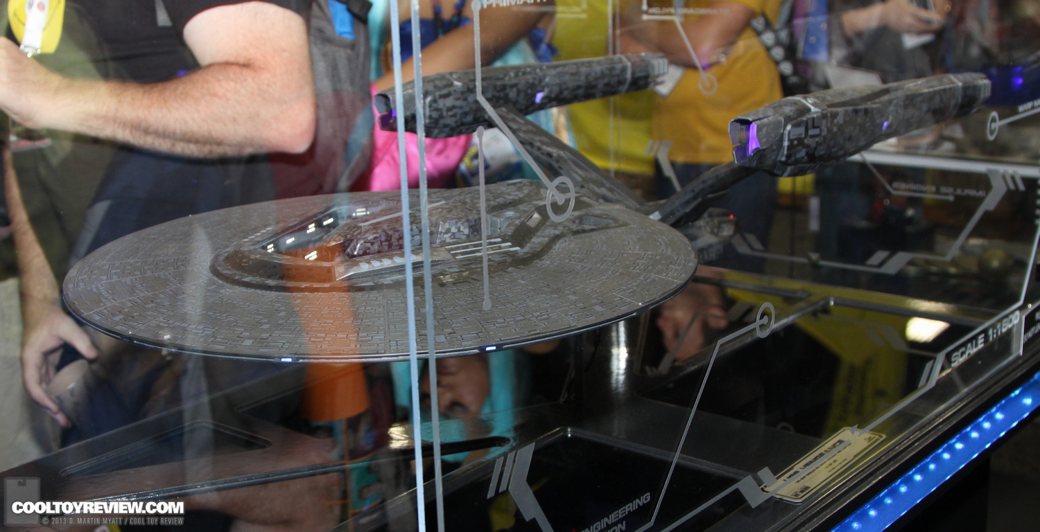 SDCC_2013_QMX_Quantum_Mechanix_Saturday-015.jpg