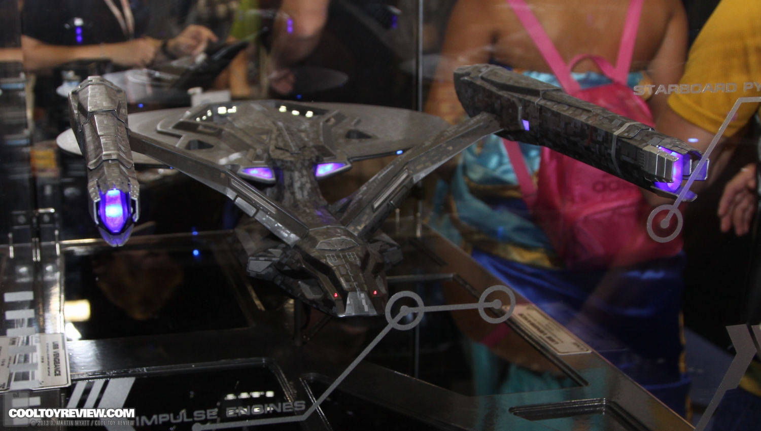 SDCC_2013_QMX_Quantum_Mechanix_Saturday-022.jpg